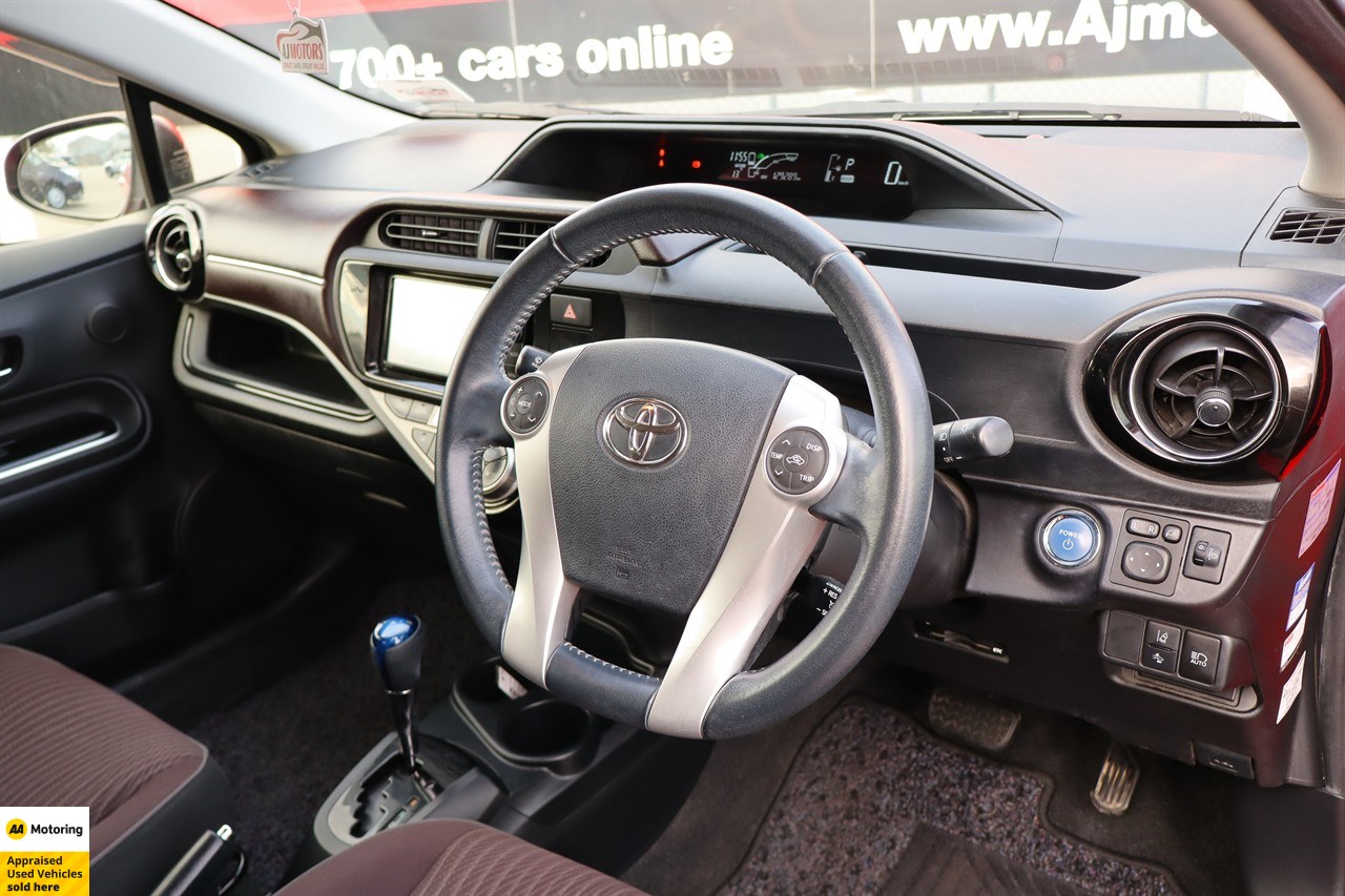2015 Toyota Aqua