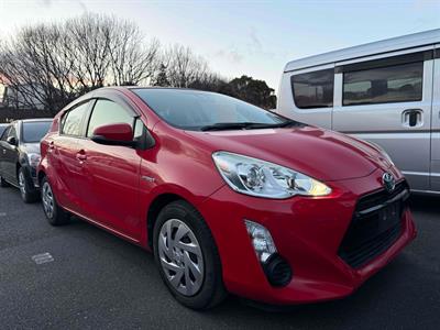 2015 Toyota Aqua - Thumbnail