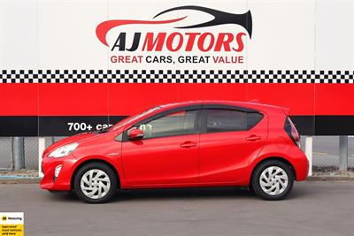 2015 Toyota Aqua - Thumbnail