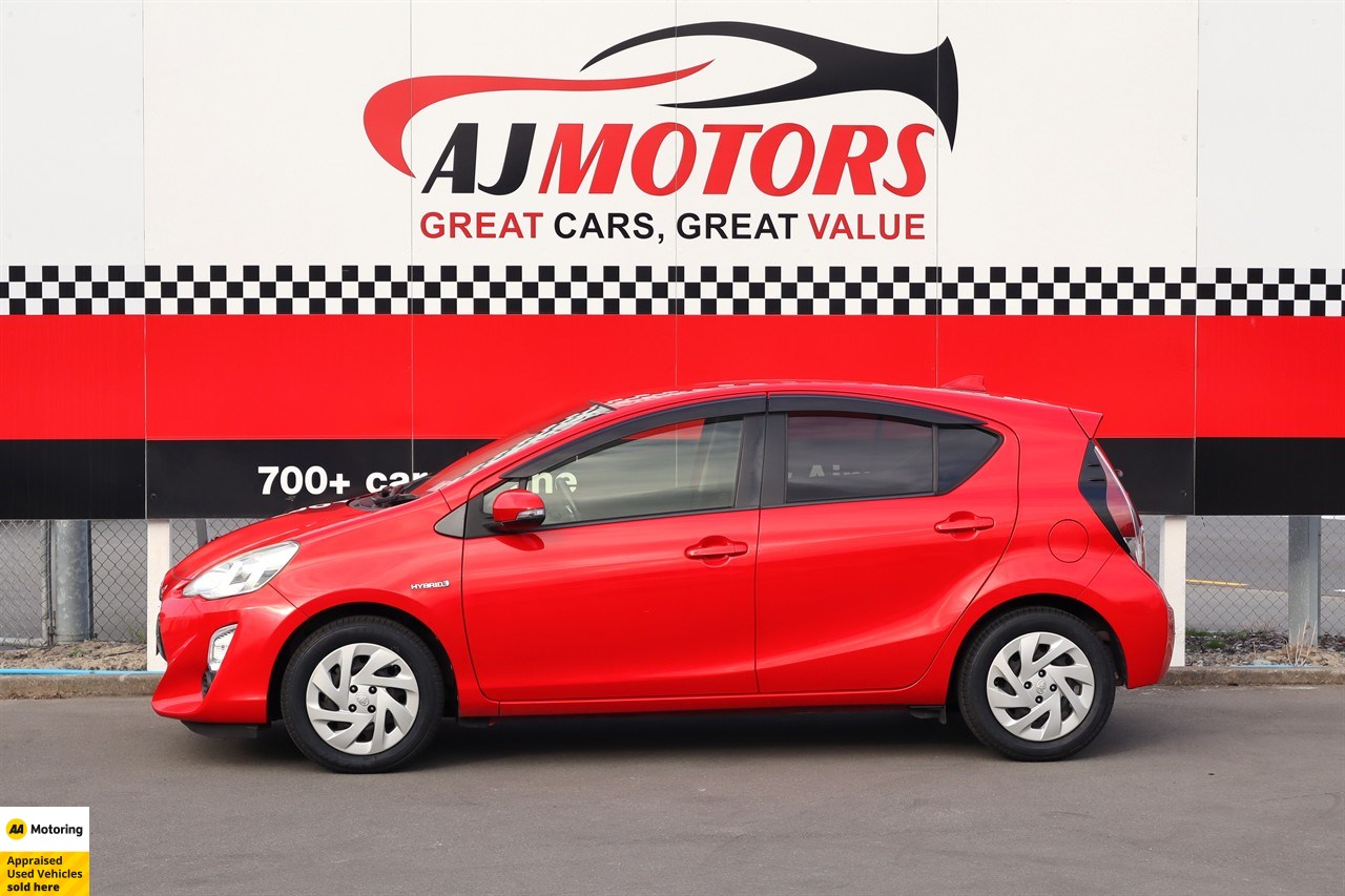 2015 Toyota Aqua