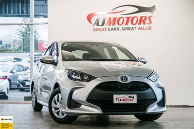 2020 Toyota Yaris - Thumbnail