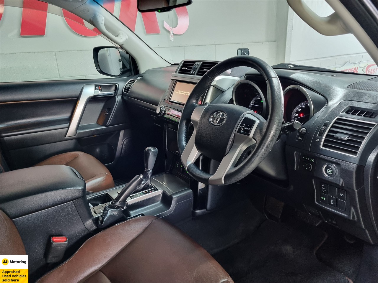 2017 Toyota Land Cruiser Prado