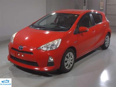 2013 Toyota Aqua - Thumbnail