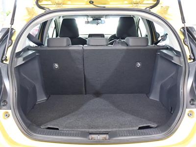 2021 Toyota Aqua - Thumbnail