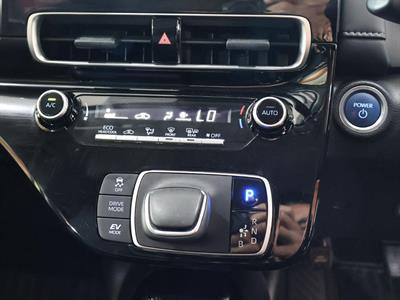 2021 Toyota Aqua - Thumbnail