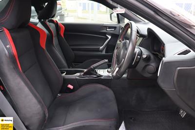 2012 Toyota 86 - Thumbnail