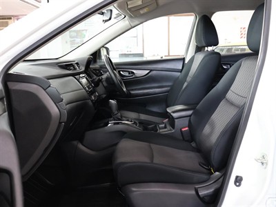 2022 Nissan X-Trail - Thumbnail