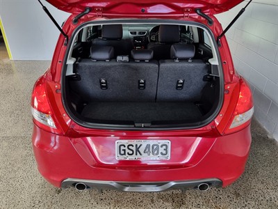 2012 Suzuki Swift - Thumbnail