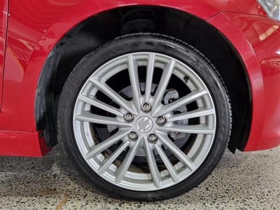 2012 Suzuki Swift - Thumbnail