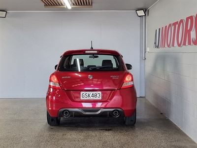 2012 Suzuki Swift - Thumbnail