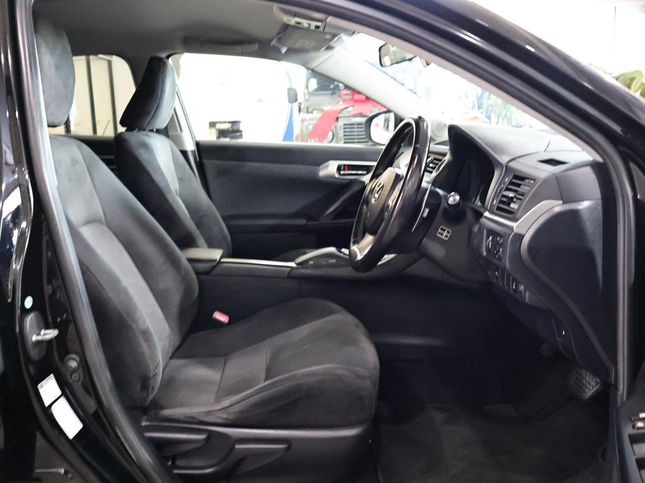2012 Lexus CT 200h