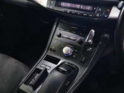 2012 Lexus CT 200h - Thumbnail