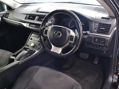 2012 Lexus CT 200h - Thumbnail