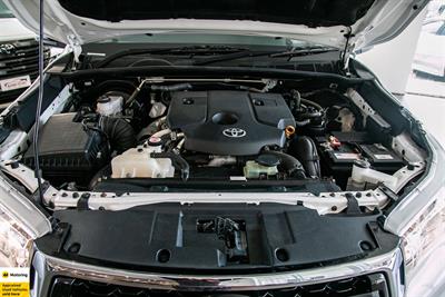 2020 Toyota Hilux - Thumbnail