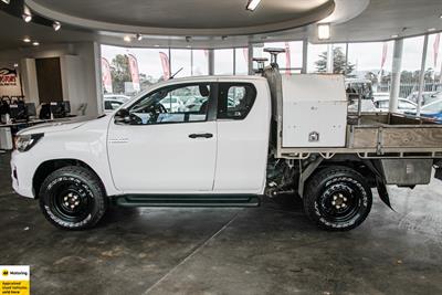 2020 Toyota Hilux - Thumbnail