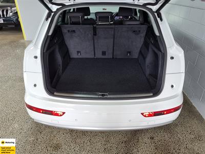 2018 Audi Q5 - Thumbnail