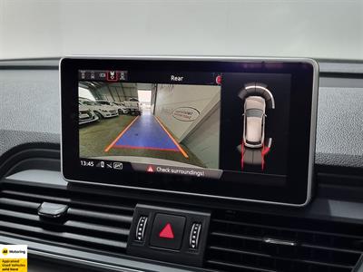 2018 Audi Q5 - Thumbnail