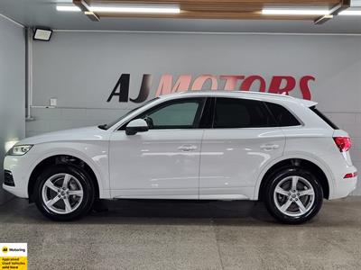 2018 Audi Q5 - Thumbnail