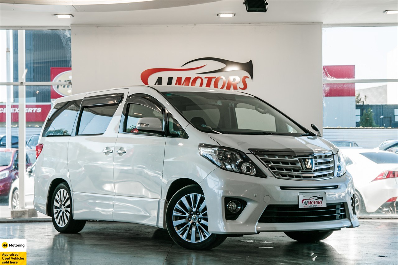 2014 Toyota Alphard