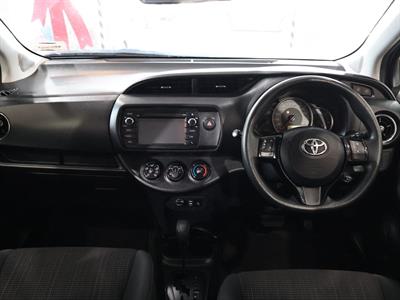 2018 Toyota Yaris - Thumbnail