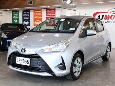 2018 Toyota Yaris - Thumbnail