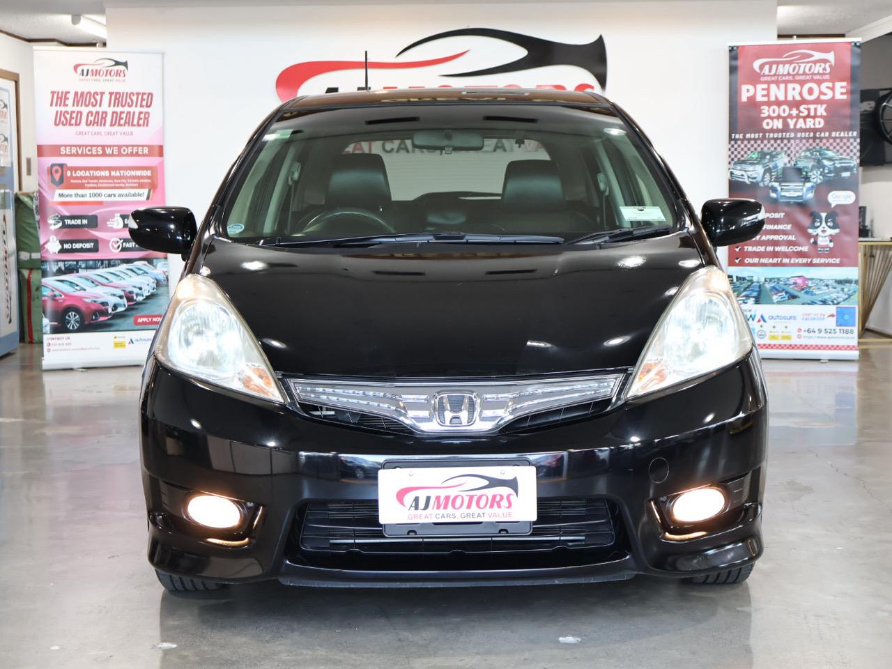 2013 Honda FIT SHUTTLE HYBRID