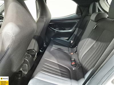 2021 Toyota Yaris - Thumbnail