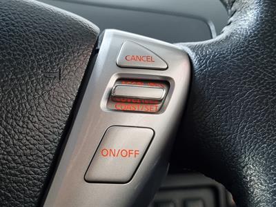 2015 Nissan Serena - Thumbnail