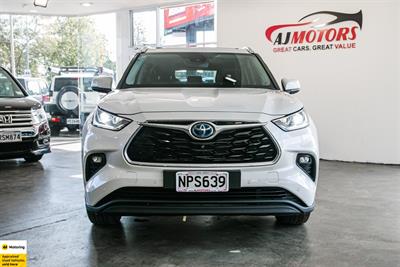 2021 Toyota Highlander - Thumbnail