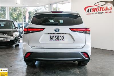 2021 Toyota Highlander - Thumbnail