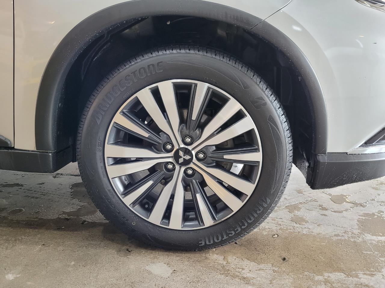 2022 Mitsubishi Outlander