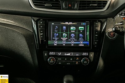 2017 Nissan X-Trail - Thumbnail