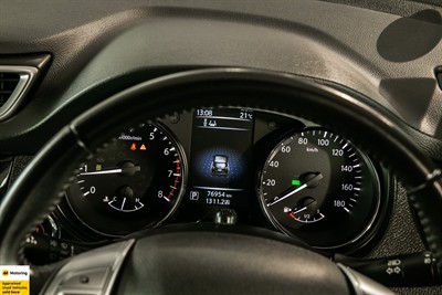 2017 Nissan X-Trail - Thumbnail