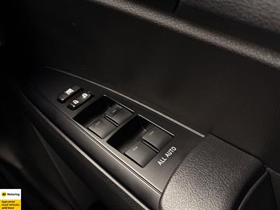 2020 Toyota Corolla - Thumbnail