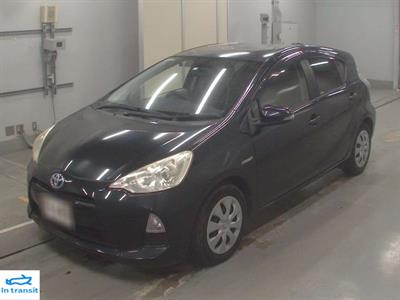 2013 Toyota Aqua - Thumbnail
