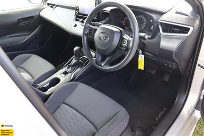 2019 Toyota Corolla - Thumbnail