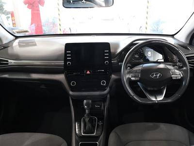 2022 Hyundai IONIQ - Thumbnail