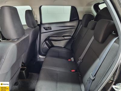 2020 Suzuki Swift - Thumbnail