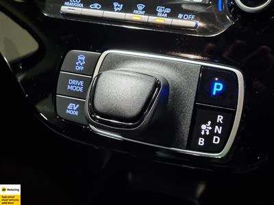 2022 Toyota Aqua - Thumbnail