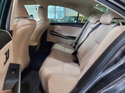 2012 Toyota Sai - Thumbnail