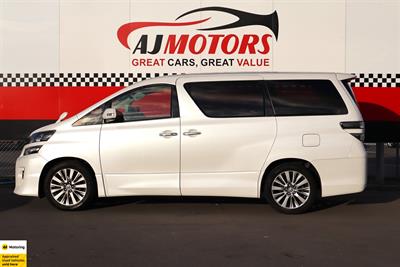 2013 Toyota Vellfire - Thumbnail