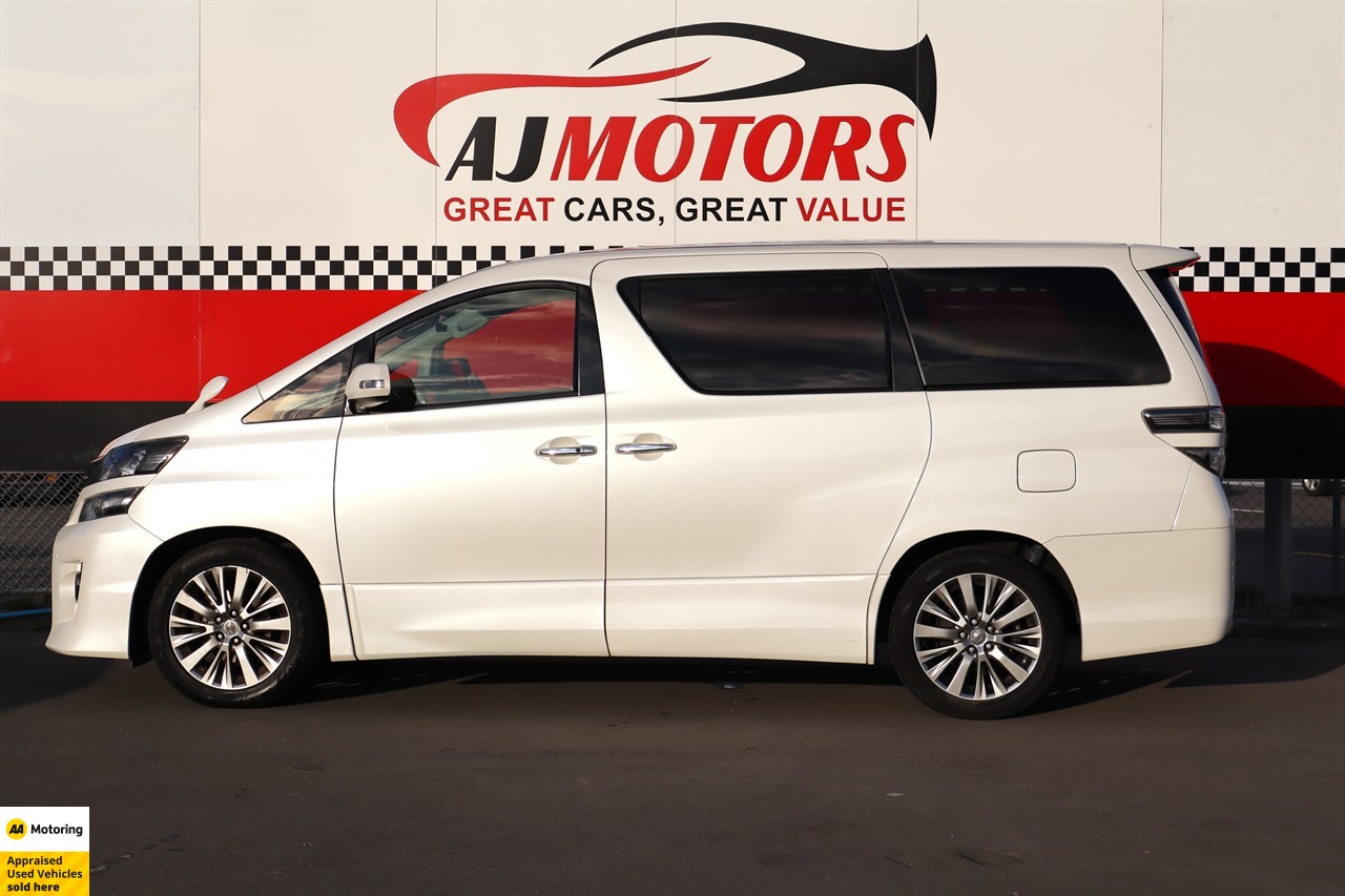 2013 Toyota Vellfire