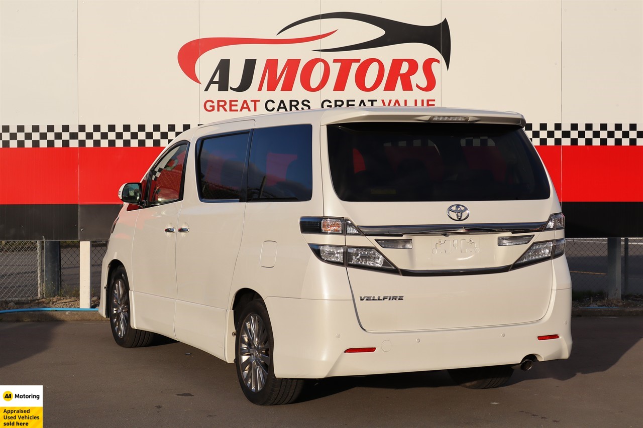 2013 Toyota Vellfire