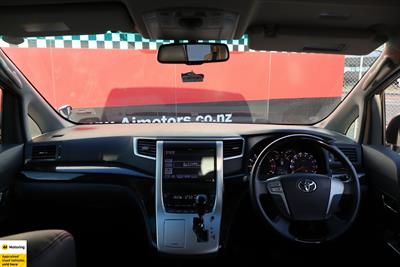 2013 Toyota Vellfire - Thumbnail
