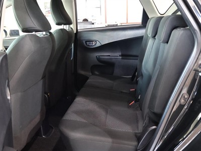 2015 Toyota Ractis - Thumbnail