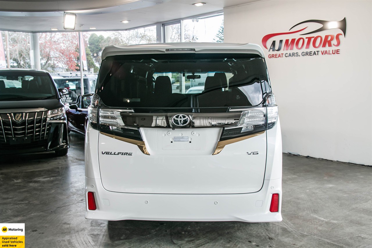 2017 Toyota Vellfire