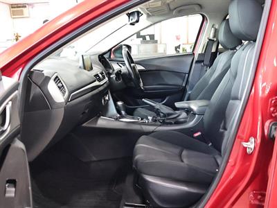 2017 Mazda Axela - Thumbnail