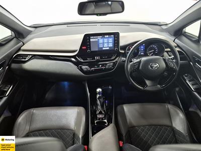 2020 Toyota C-HR - Thumbnail