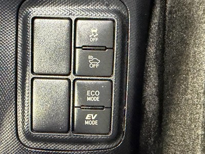 2017 Toyota Aqua - Thumbnail