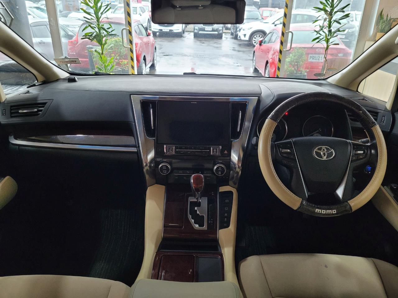 2017 Toyota Alphard